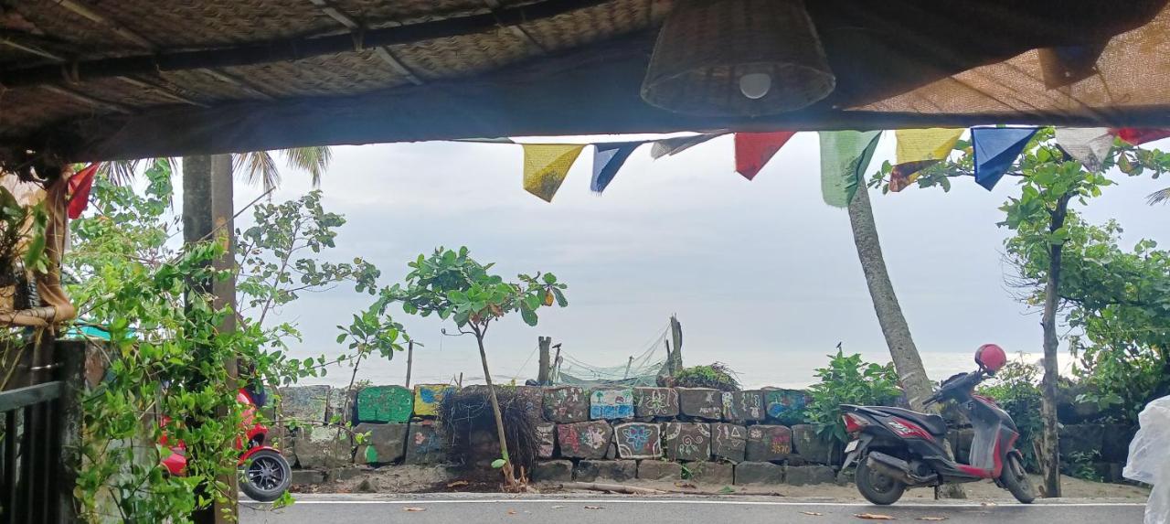 Peace And Love Stay Alappuzha Екстериор снимка